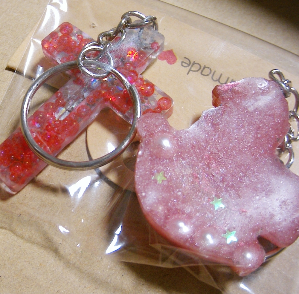 Pink glitz rocking horse & cross set keychains